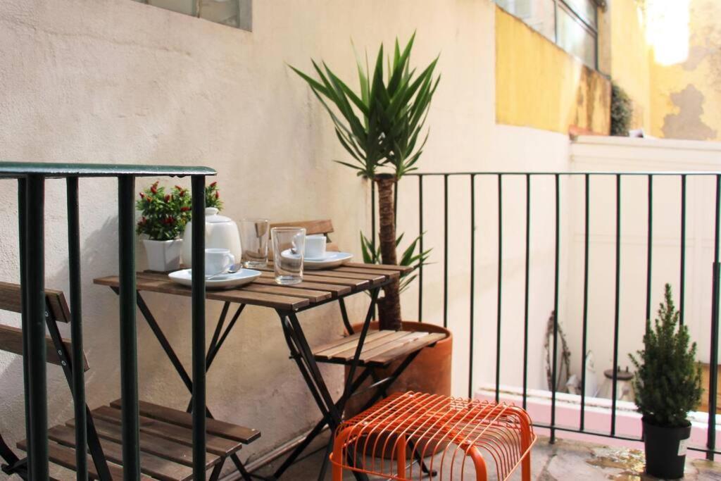 Sm1-happy At Hip Pr.real & Bair.alto + Private Patio! * Lisbon