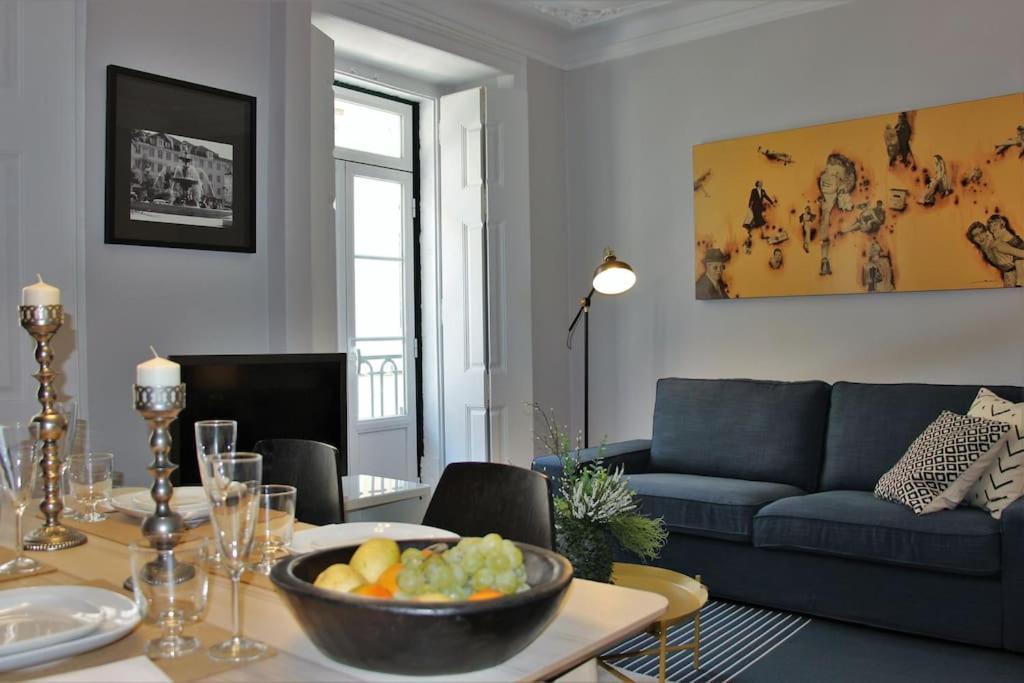 Apartment Sm1-happy At Hip Pr.real & Bair.alto + Private Patio! *